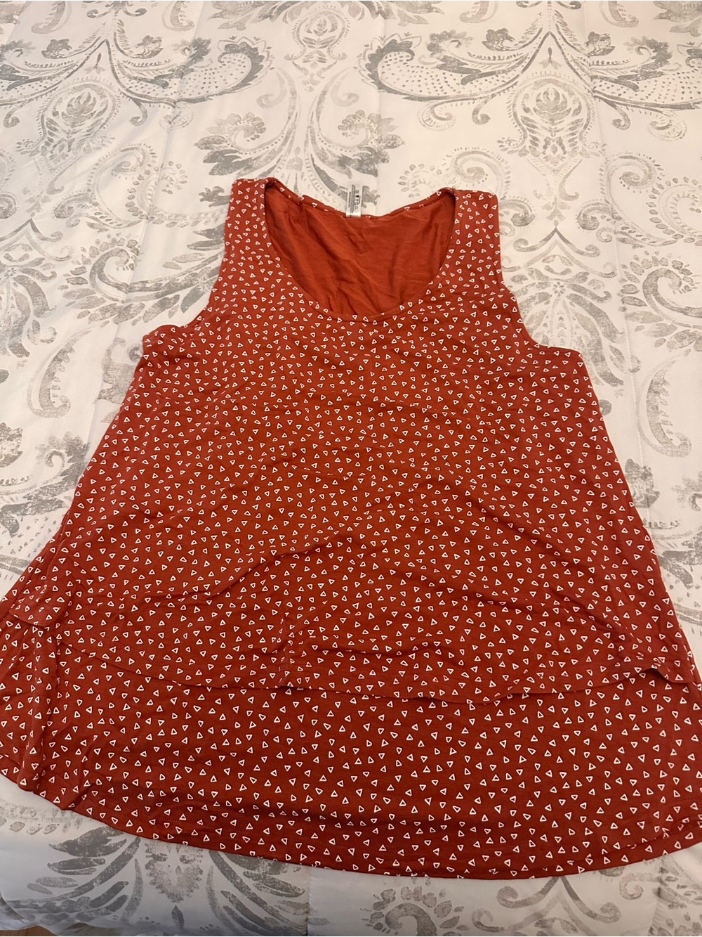 Latched Mama Nursing Tank ✨ EUC